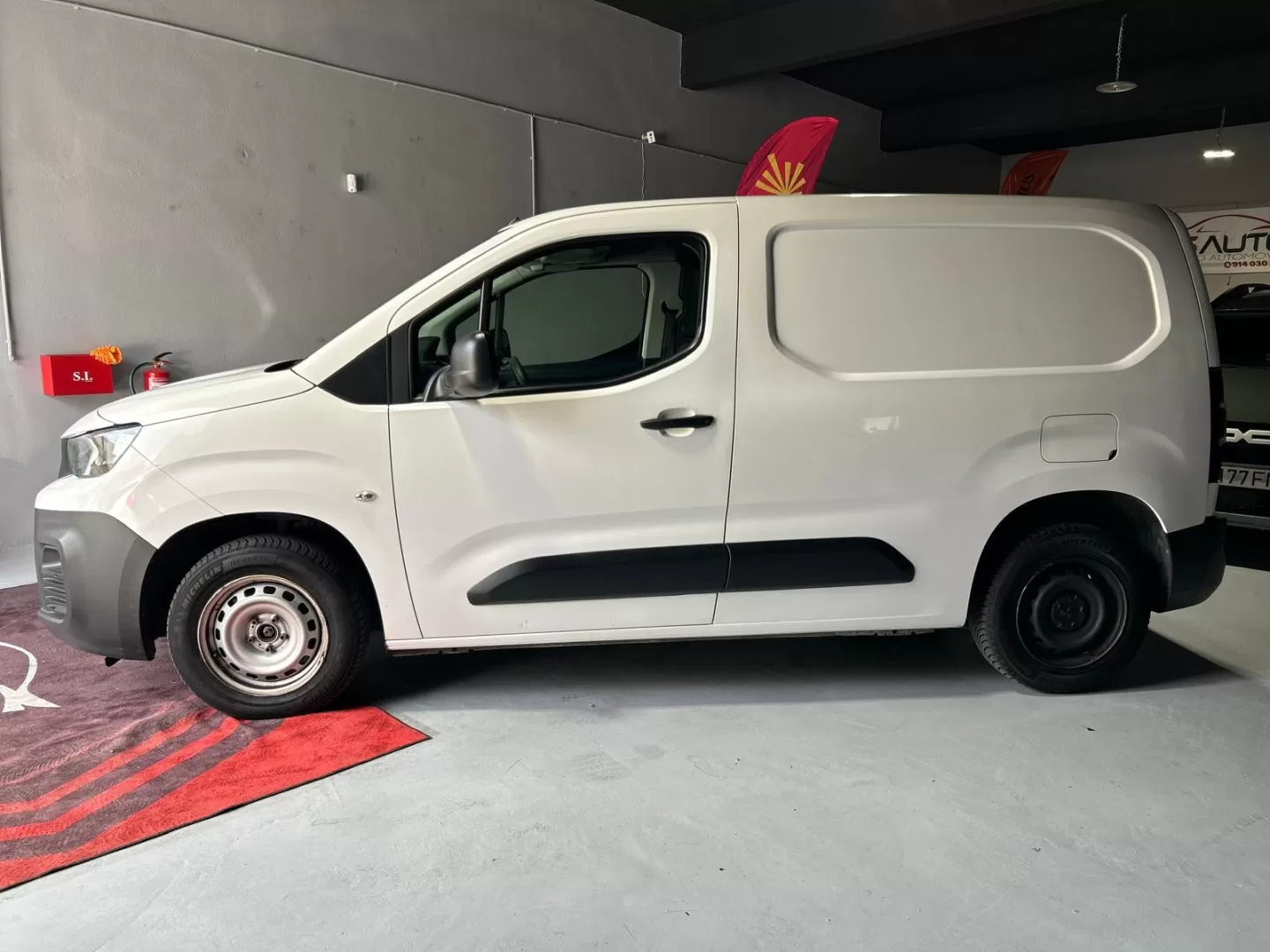 Peugeot  PARTNER - foto 2