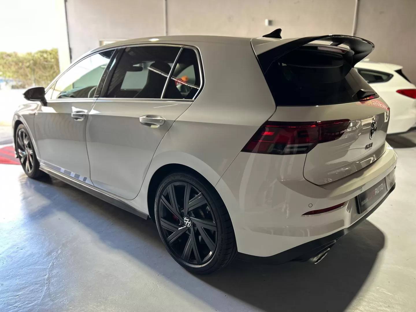 VW Golf 2.0 TSI GTI Clubsport 45 Years DSG - foto 3