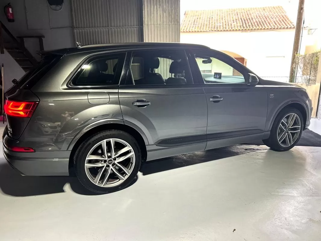 Audi Q7 3.0 TDI quattro S-line Tiptronic 7L - foto 6
