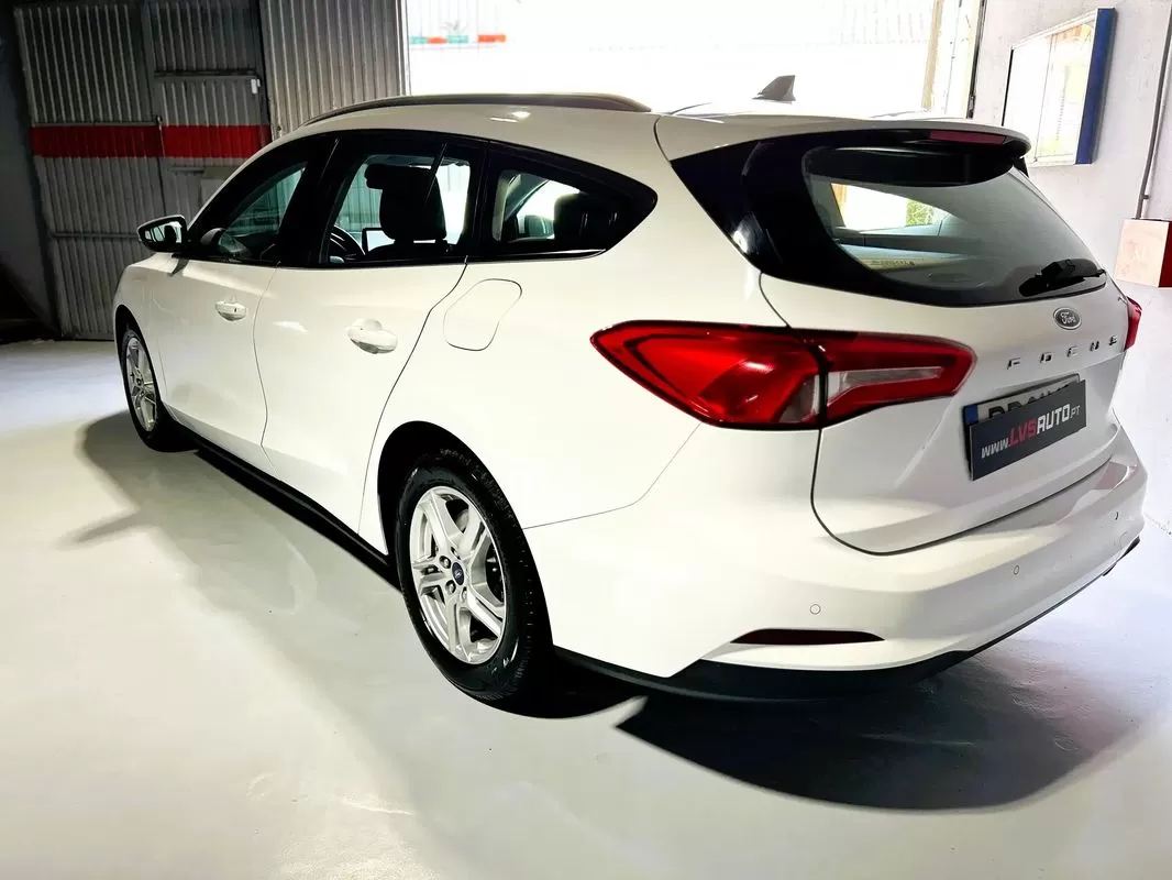 Ford Focus  1 5 Ecoblue S S Cool Connect - foto 3