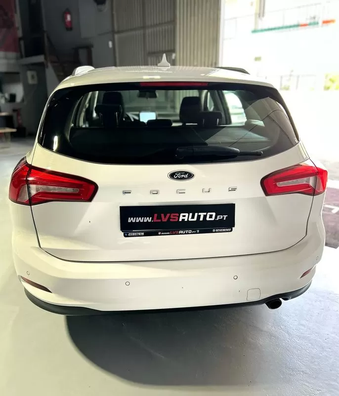 Ford Focus  1 5 Ecoblue S S Cool Connect - foto 4