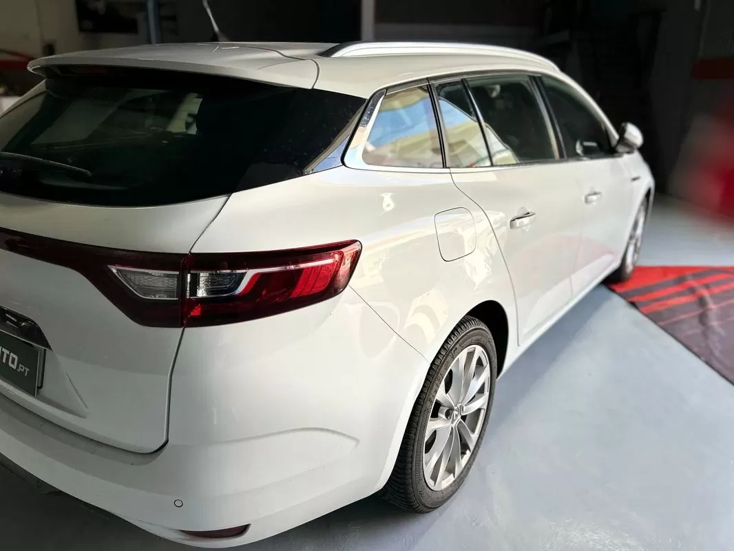 Renault Mégane - foto 5