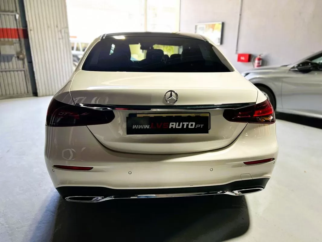 Mercedes-Benz E 200 d AMG Line - foto 4