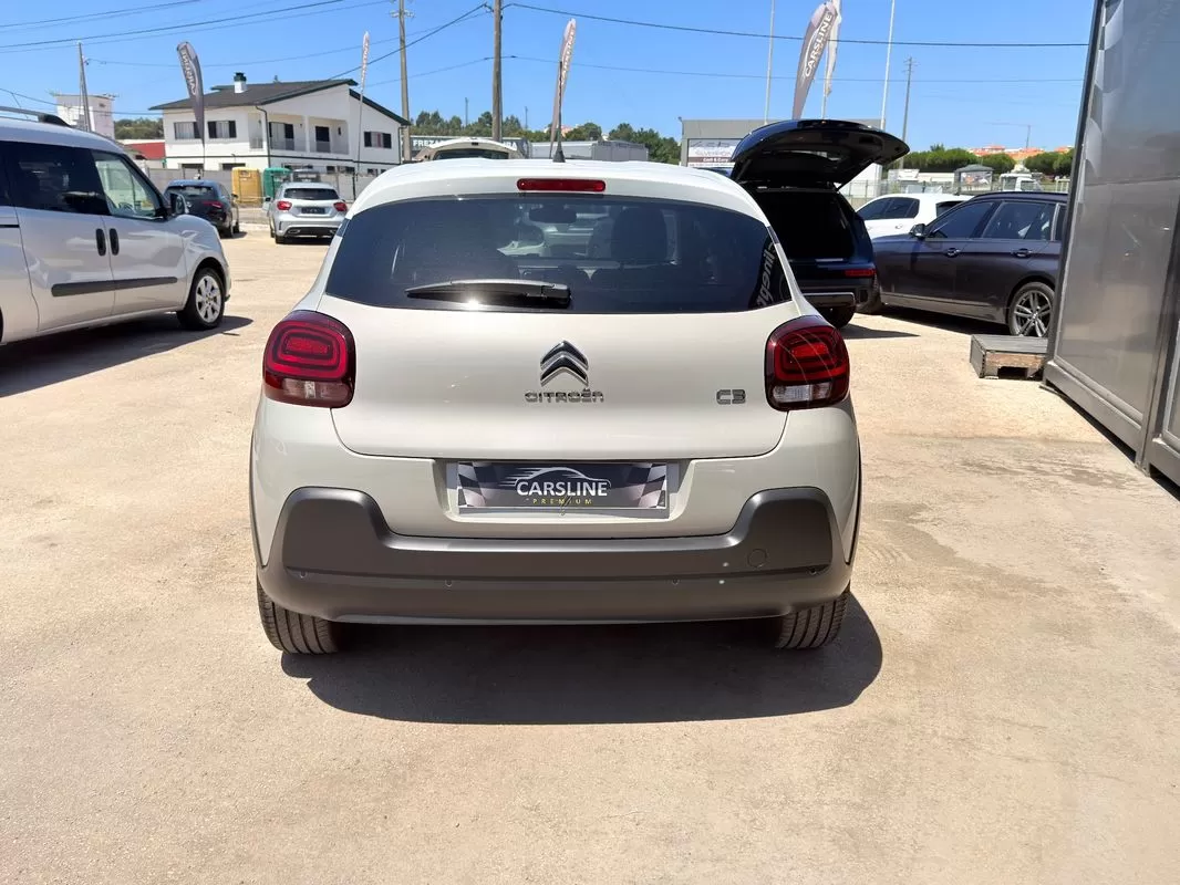 Citroën C3  Pure Tech 110 S S Shine - foto 4