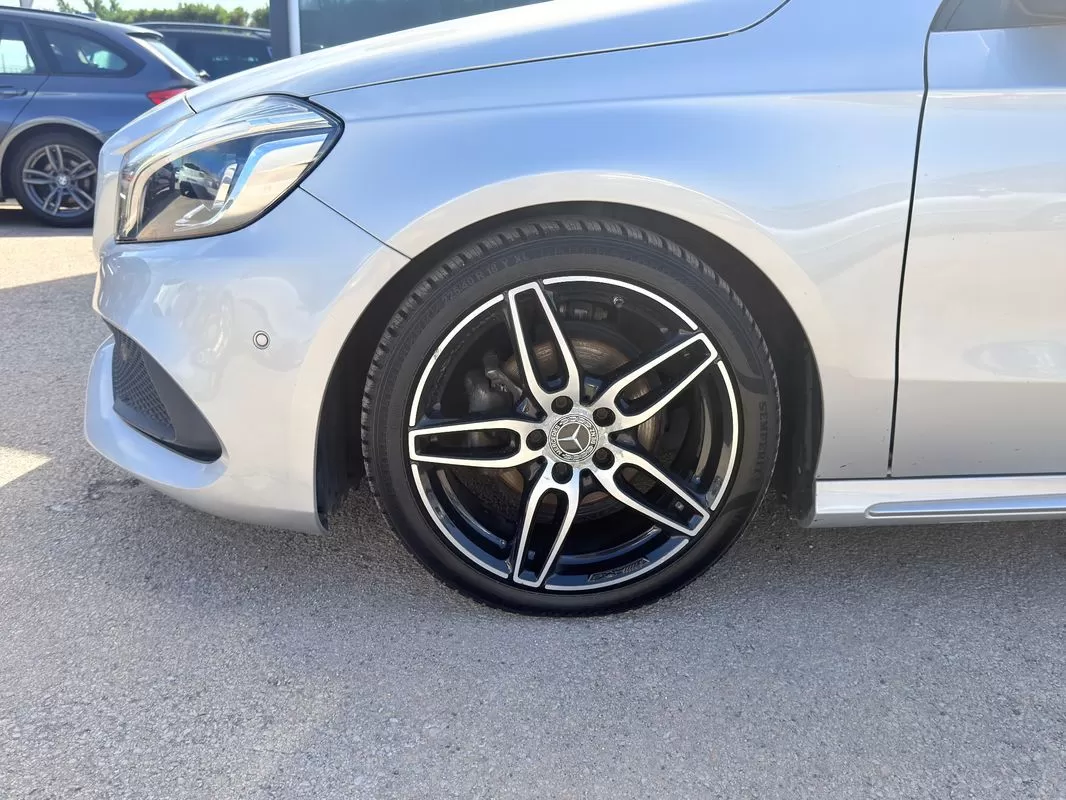 Mercedes-Benz A 180  Cdi Amg Line - foto 2
