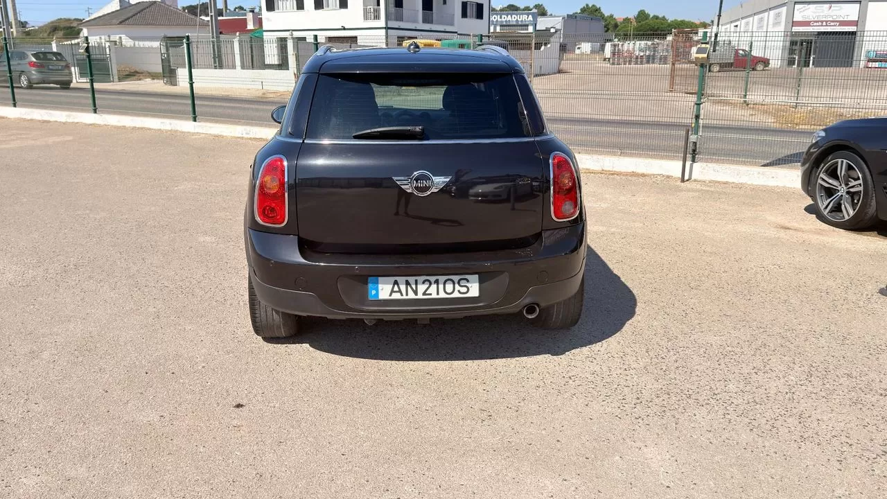 MINI Countryman Cooper D - foto 2