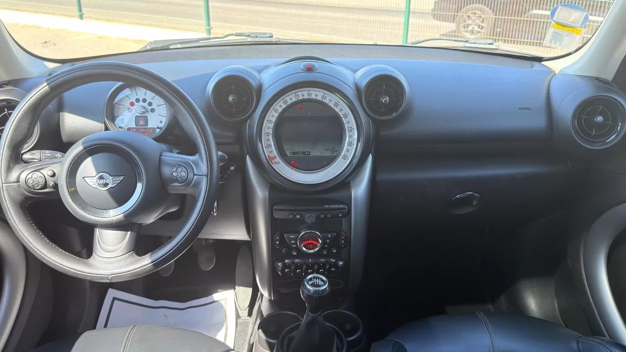 MINI Countryman Cooper D - foto 7