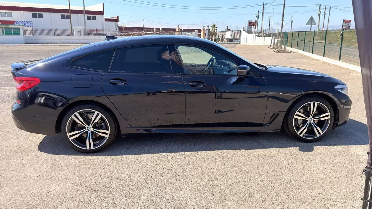 BMW 620 Gran Turismo d Pack M - foto 3