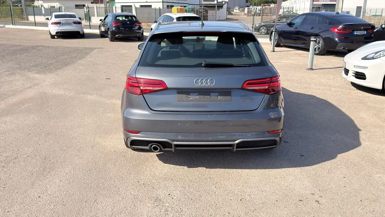 Audi A3 Sportback 1.6 TDI S-line - foto 2