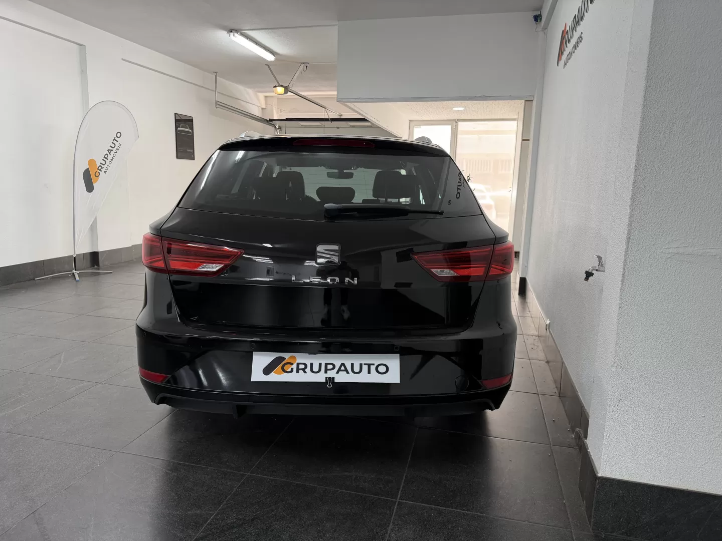 Seat Leon ST 1.6 TDI Reference S/S - foto 3