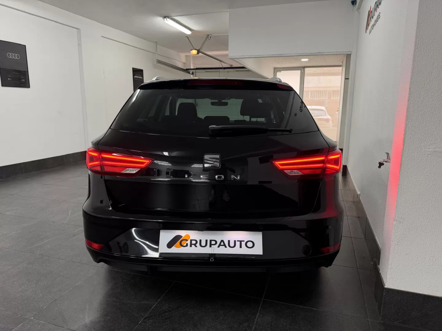 Seat Leon 1.6 TDI Style S/S - foto 5