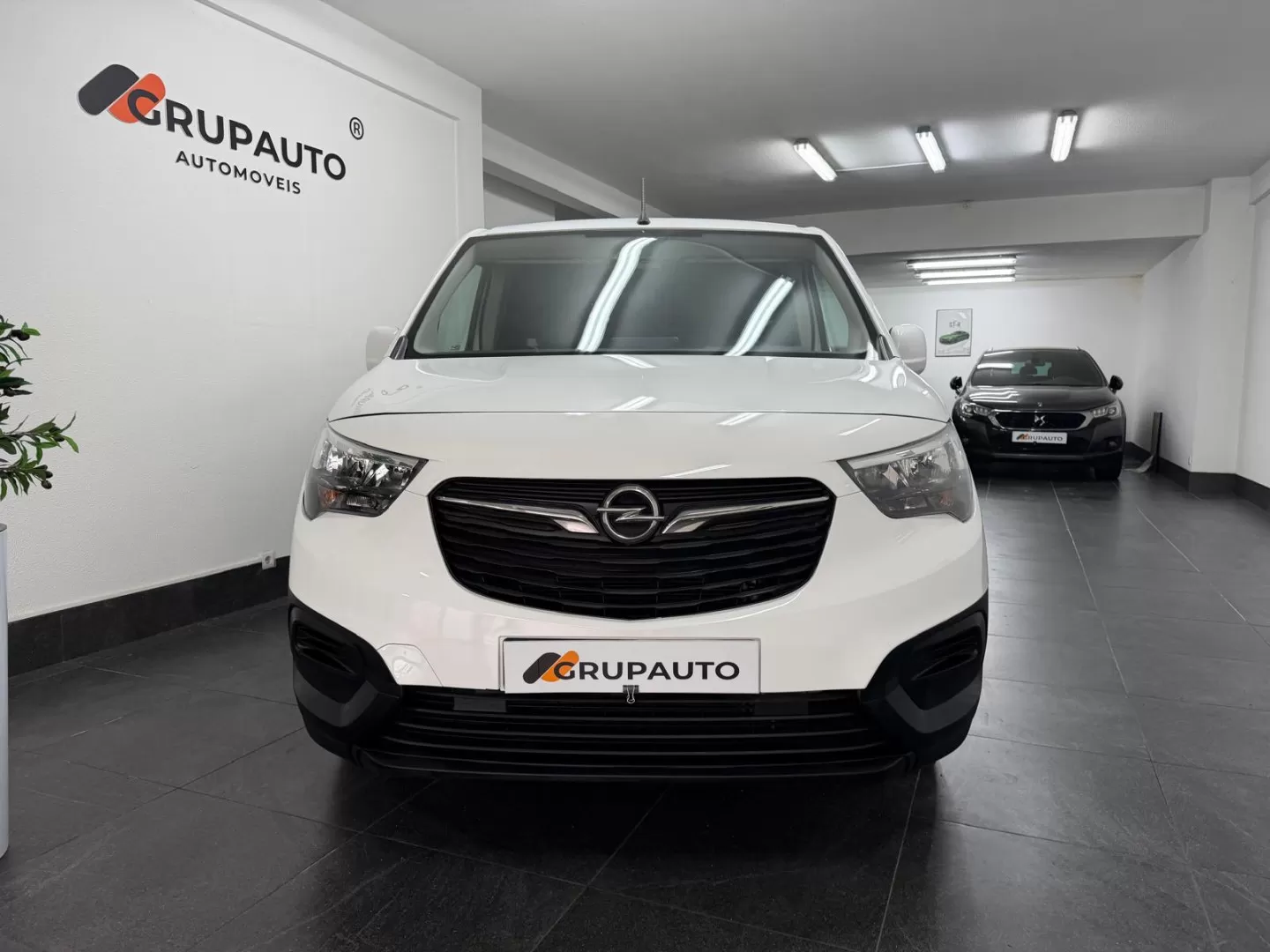 Opel  combo 1.6 HDI - foto 2
