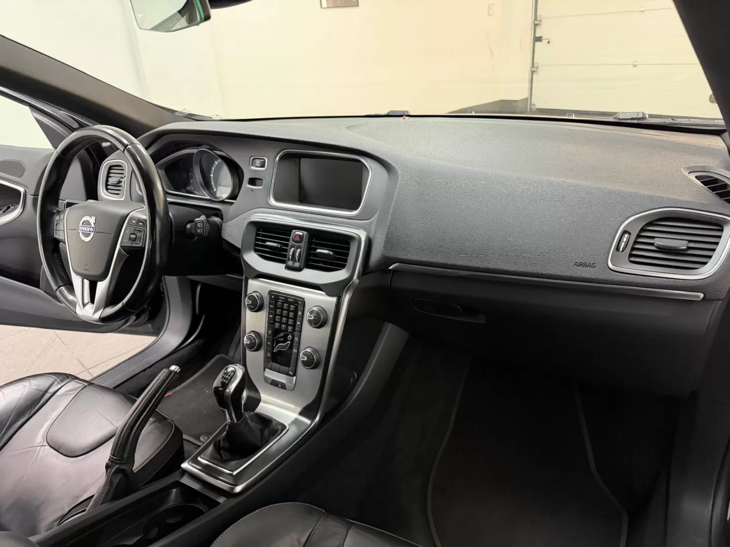 Volvo V40 1.6 D2 Volvo Ocean Race - foto 7