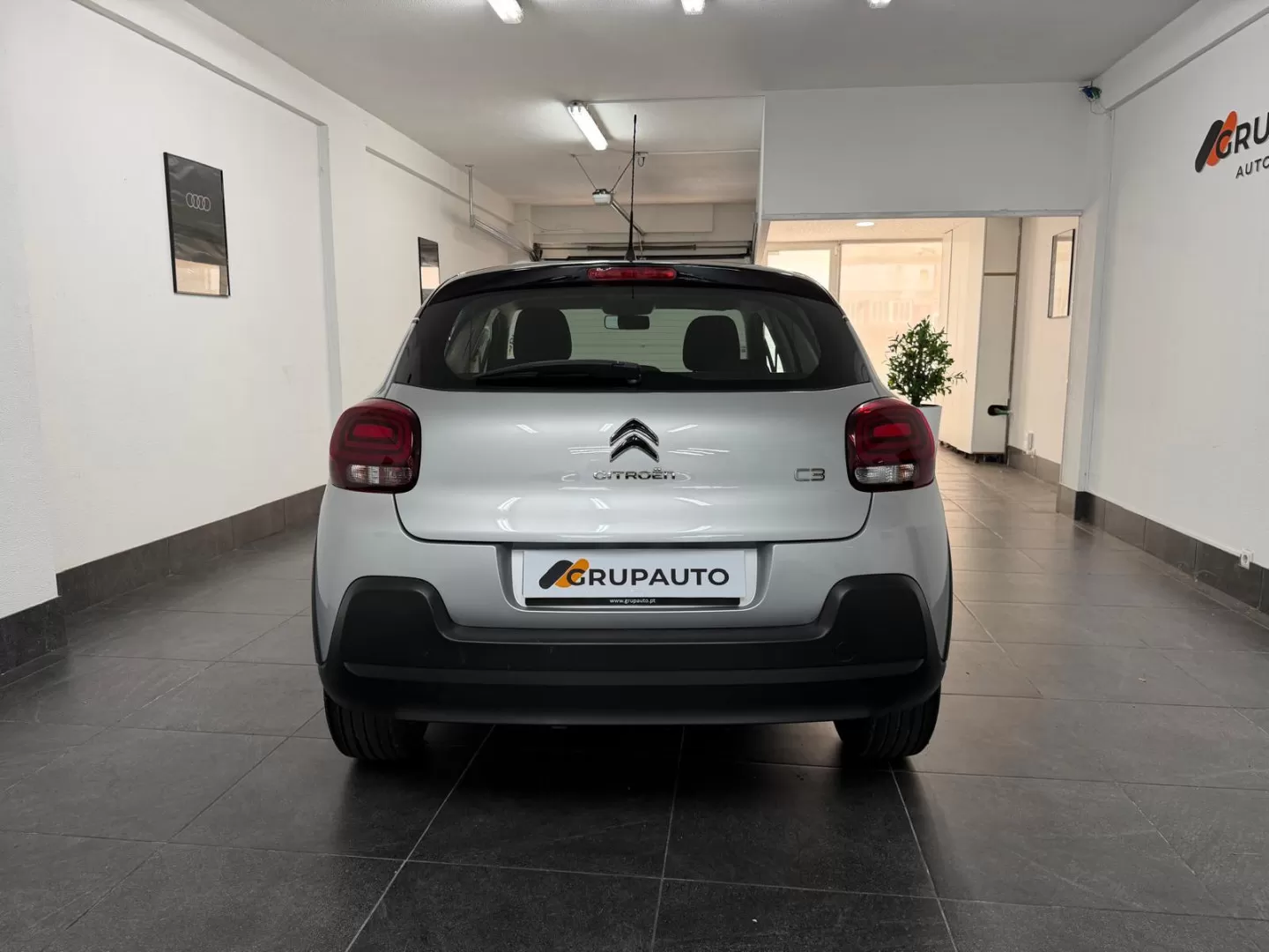 Citroën C3 1.6 BlueHDi Exclusive - foto 4