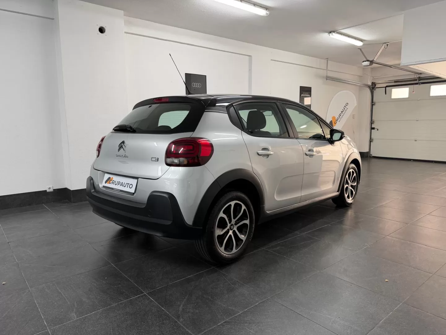 Citroën C3 1.6 BlueHDi Exclusive - foto 5