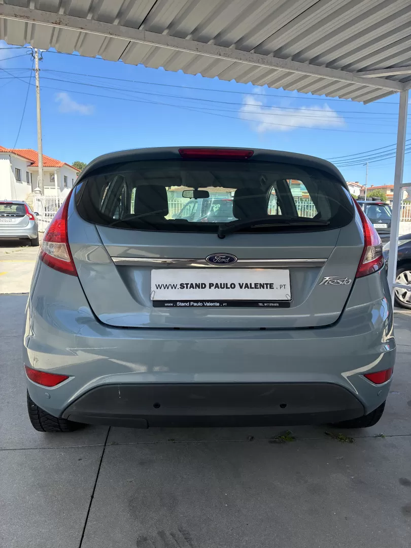 Ford Fiesta 1.25 Titanium - foto 6