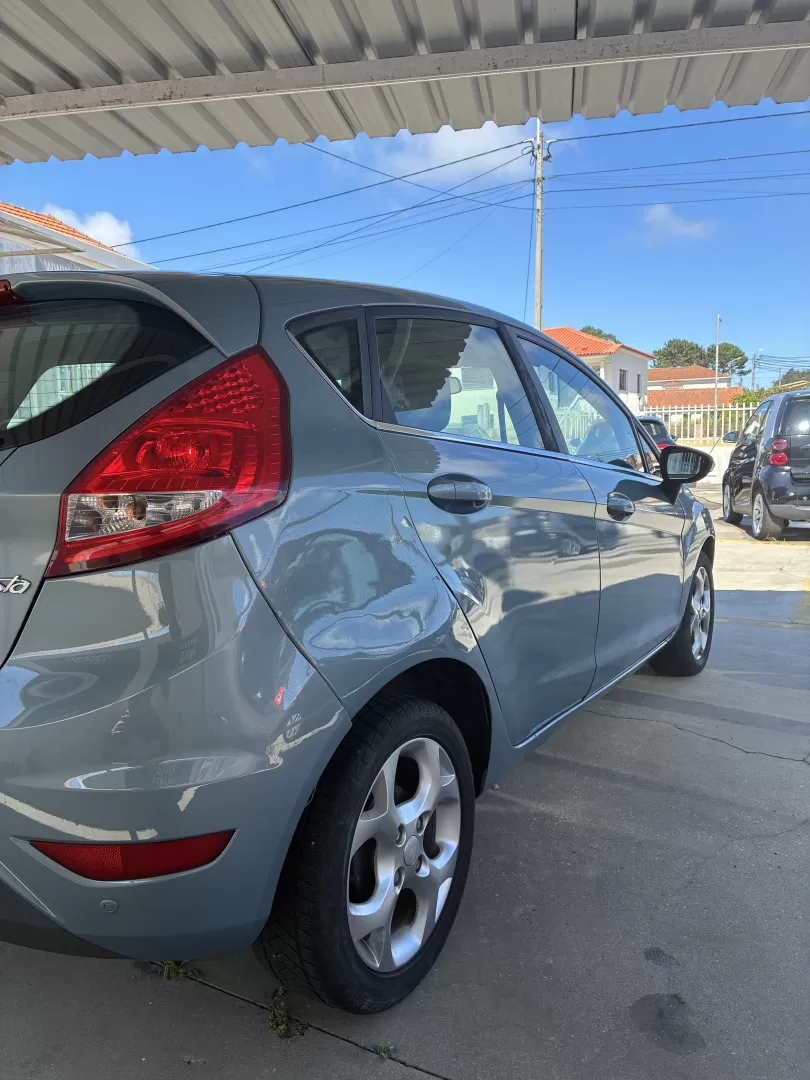 Ford Fiesta 1.25 Titanium - foto 5