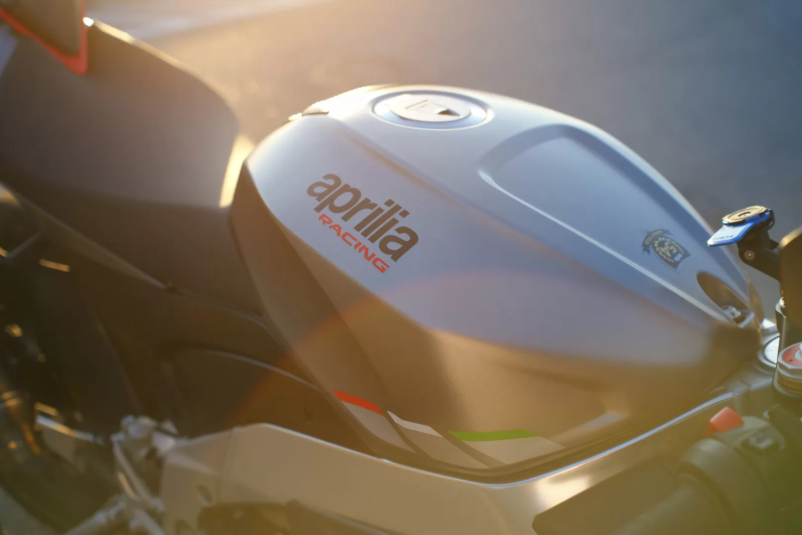 Aprilia RSV 4 - foto 5