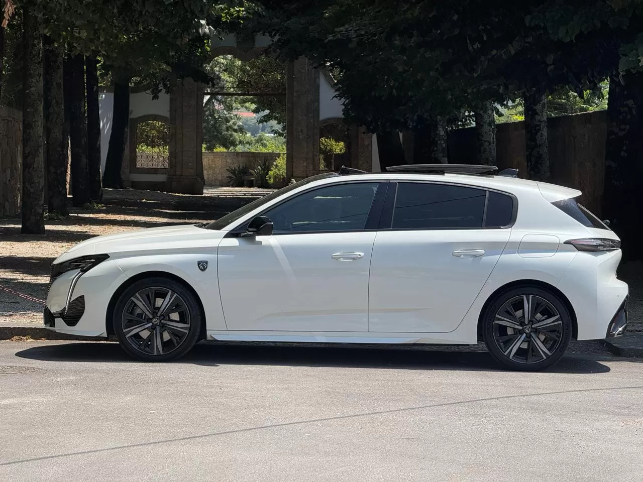 Peugeot 308 1.6 Hybrid GT Pack e-EAT8 - foto 6