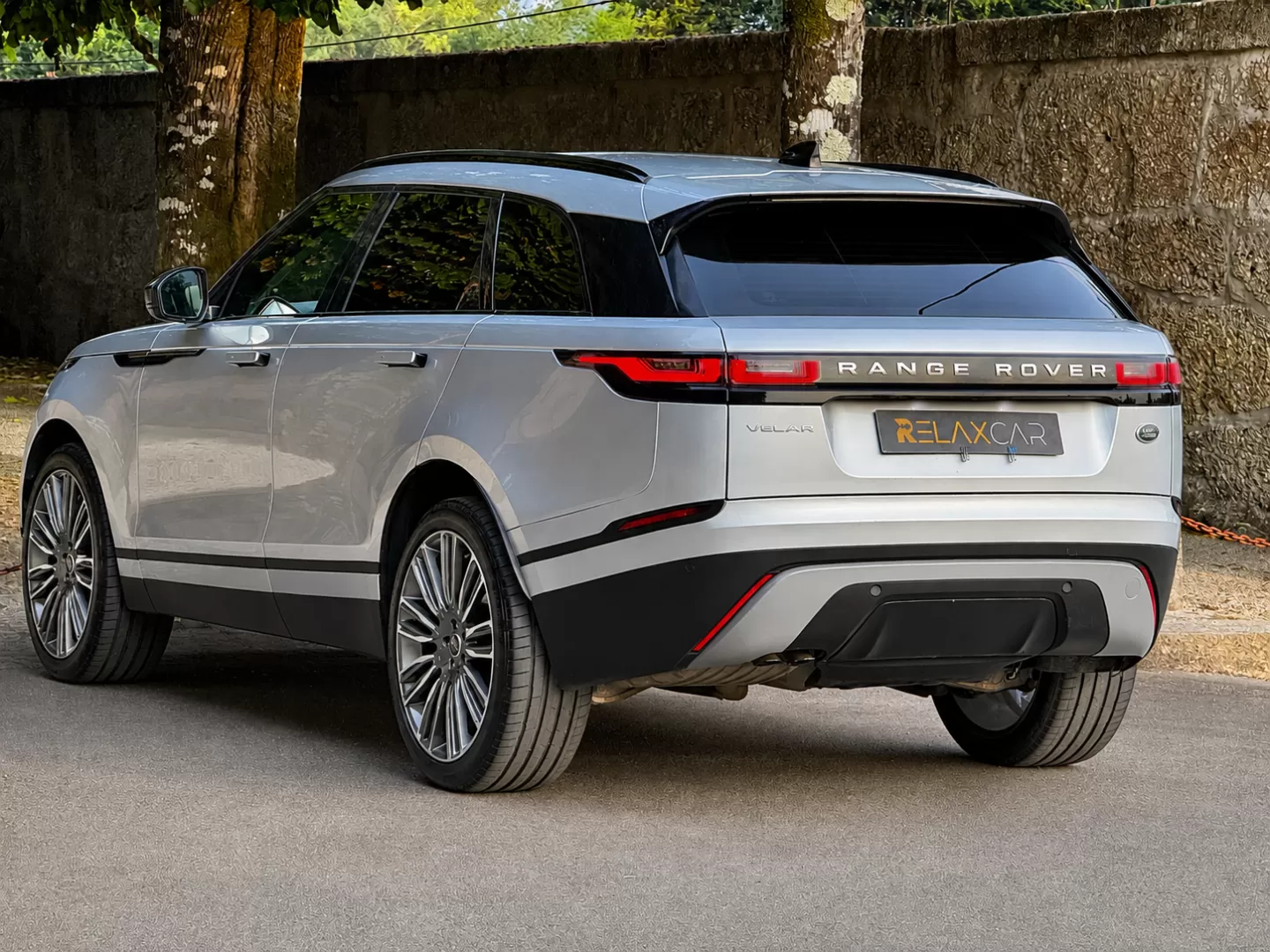 Land Rover Velar 2.0d R-Dynamic - foto 7