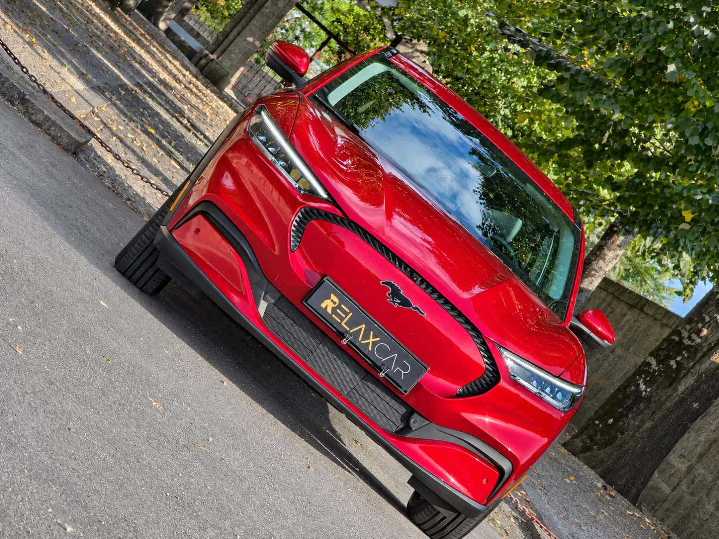 Ford Mustang Mach-E 75.7 kWh Base - foto 6