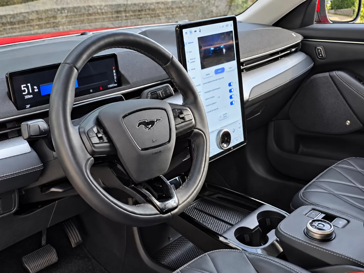 Ford Mustang Mach-E 75.7 kWh Base - foto 3