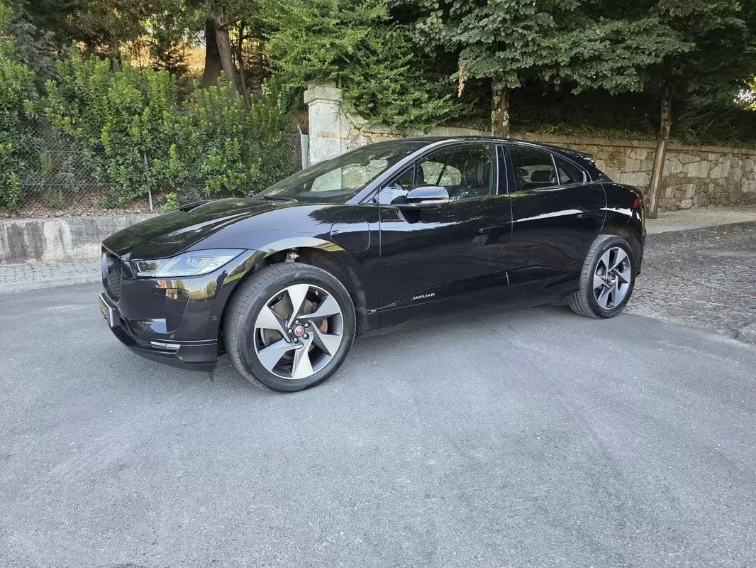 Jaguar I-Pace EV400 AWD SE - foto 4