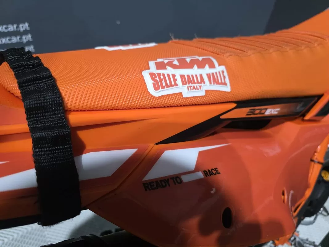 KTM EXC 300 EXC HARD ENDURO - foto 6