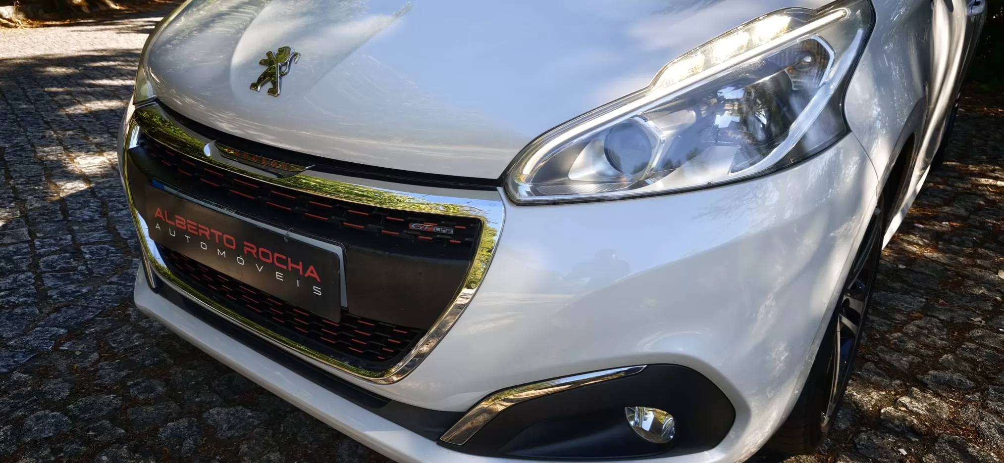 Peugeot 208 1.2 PureTech GT Line - foto 7
