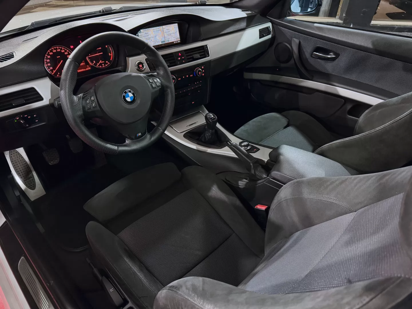 BMW 320 D Coupe Pack M Full extras - foto 6