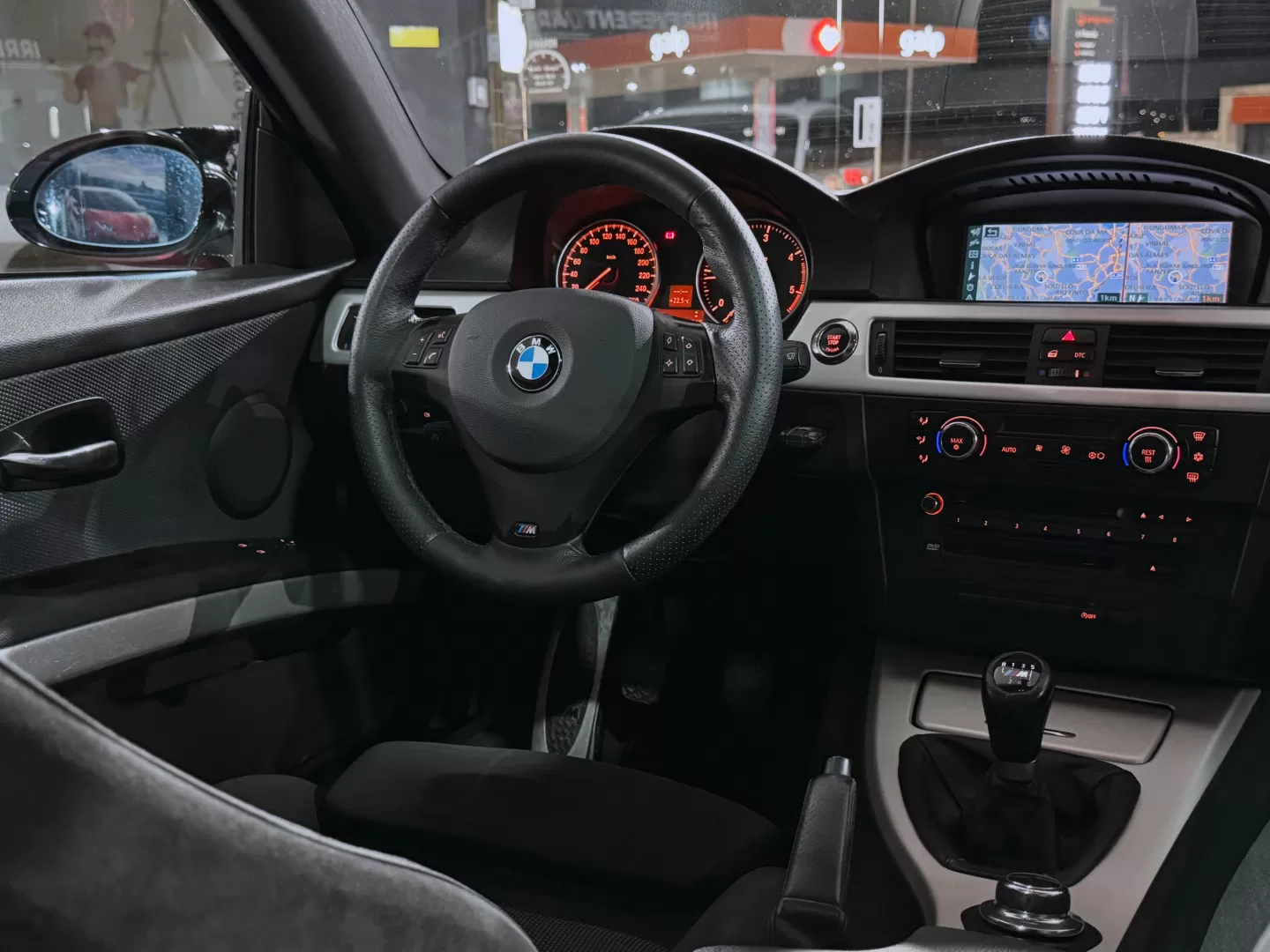 BMW 320 D Coupe Pack M Full extras - foto 8