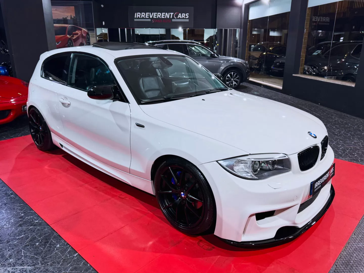 BMW 120 D 1M Style (interior 1M original + Android C/carplay + teto de abrir) - foto 3