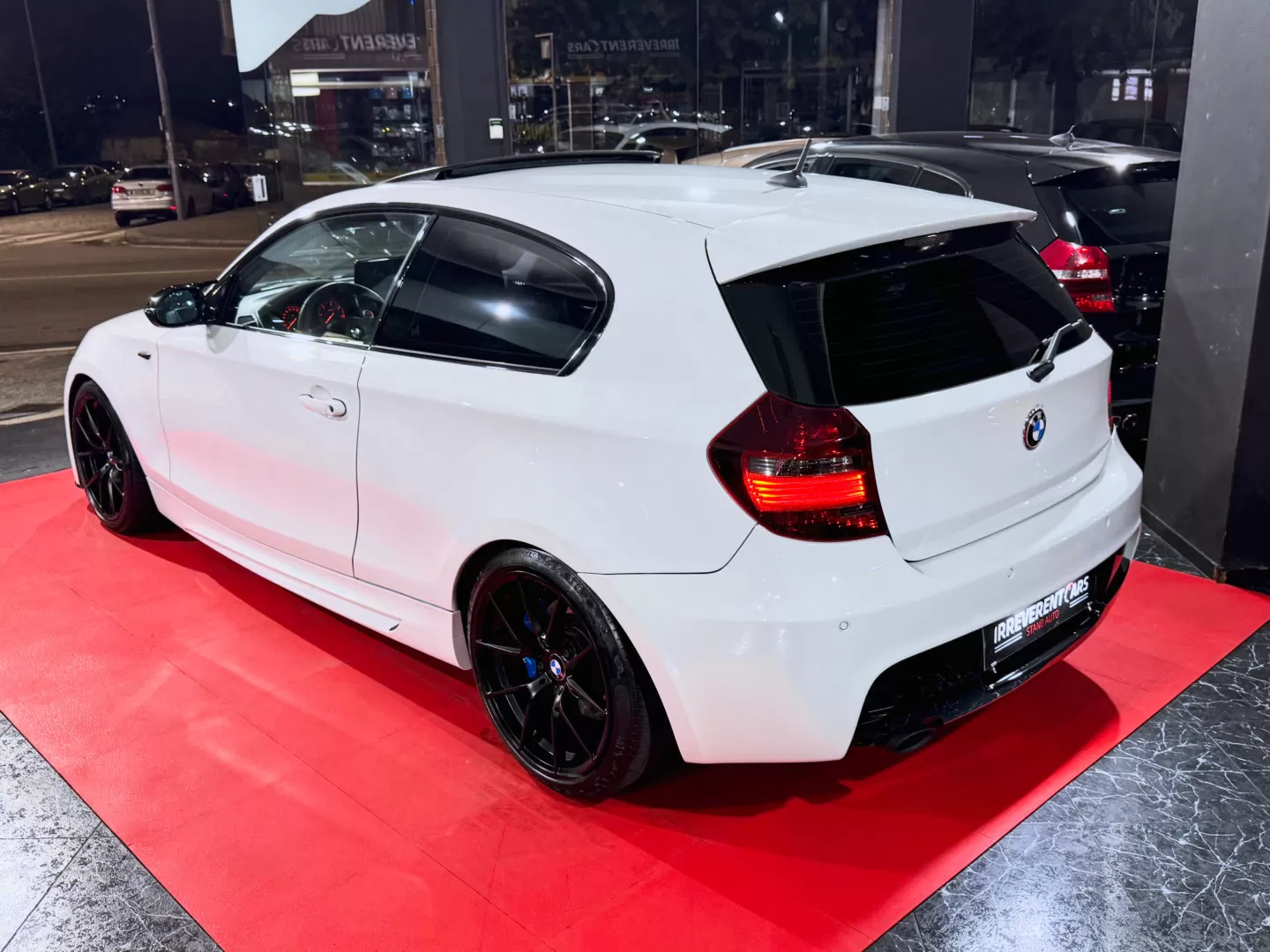 BMW 120 D 1M Style (interior 1M original + Android C/carplay + teto de abrir) - foto 4