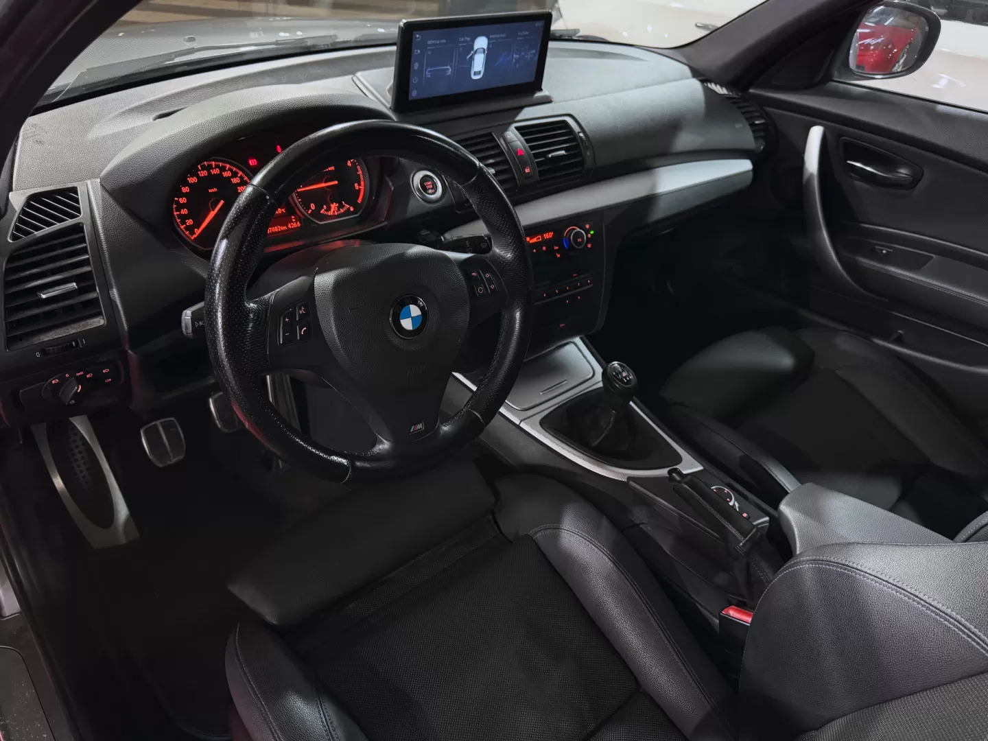 BMW 120 Pack M Full Extras ( Android C/carplay + teto de abrir + jantes 18 ) - foto 6