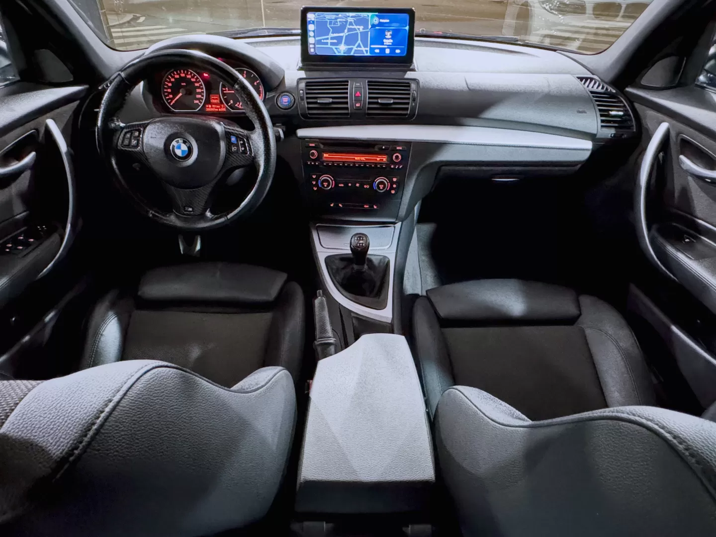 BMW 118 d Pack M - foto 8