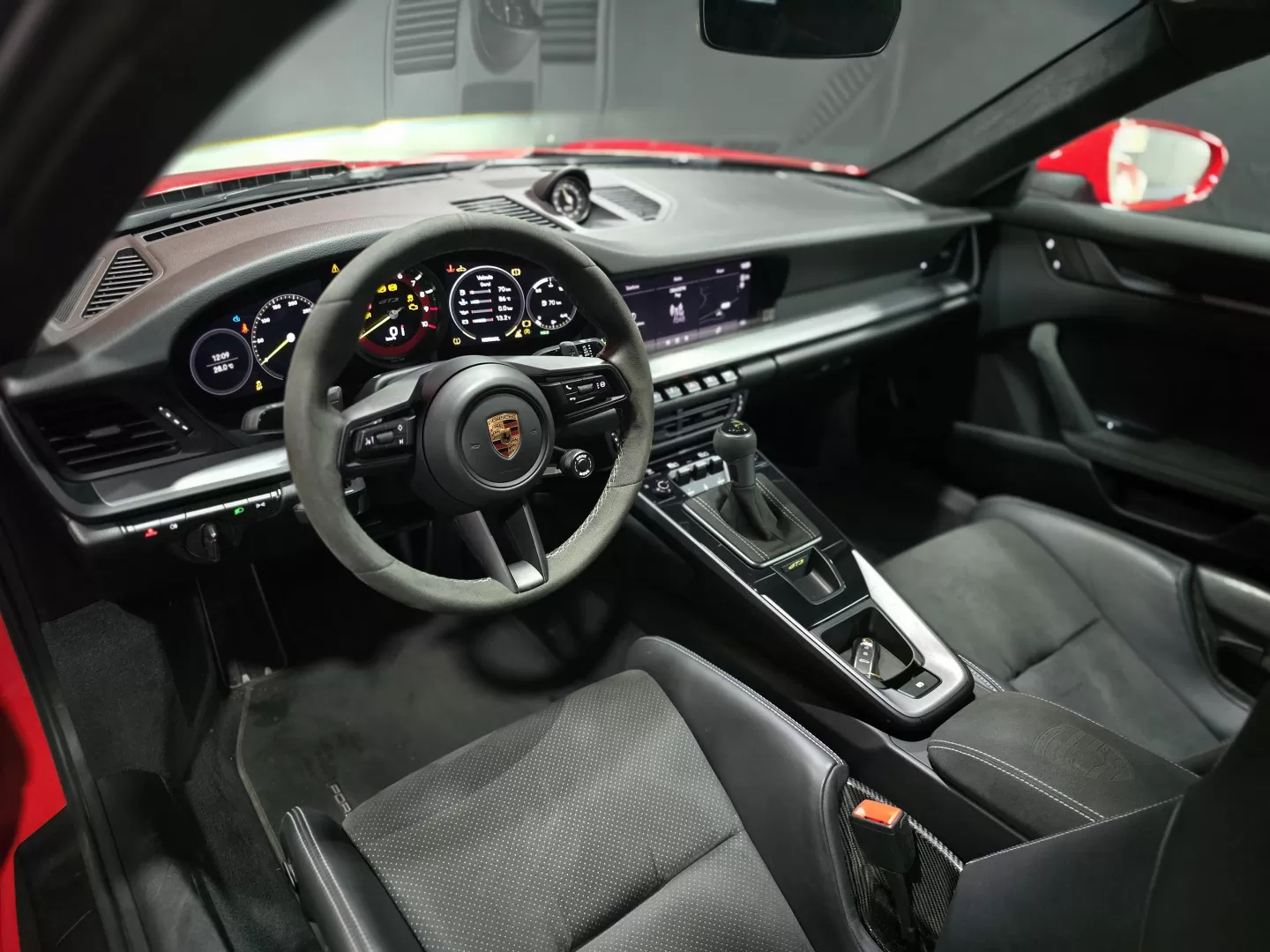 Porsche 911 (992) GT3 PDK - foto 7