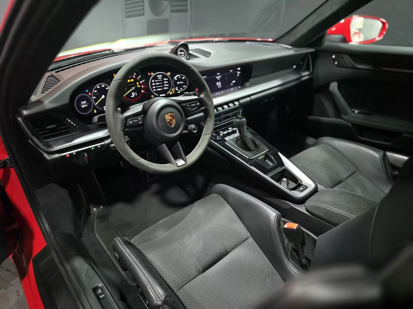 Porsche 911 (992) GT3 PDK - foto 8