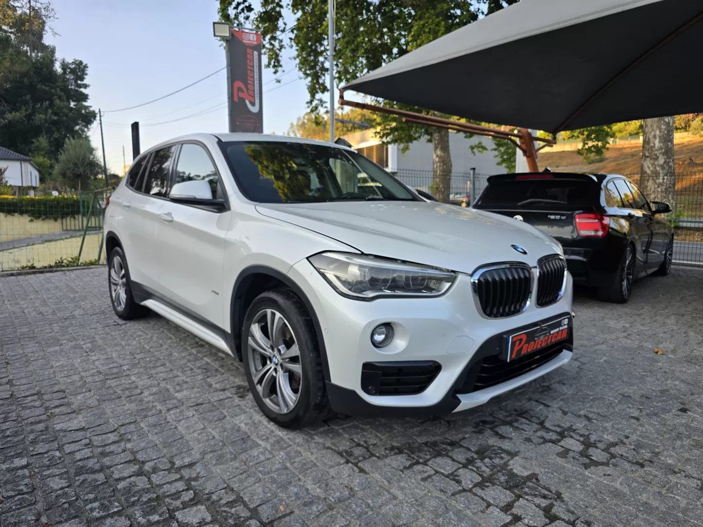 BMW X1 16 d sDrive Line Sport - foto 3