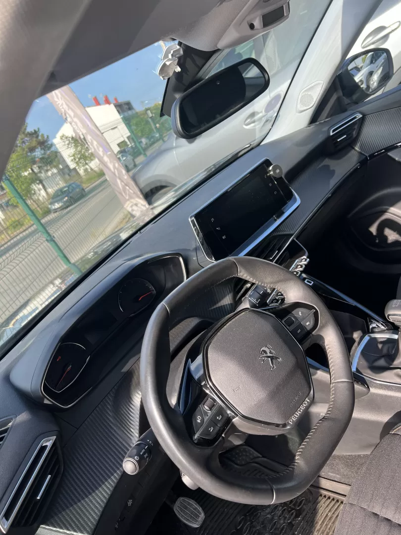 Peugeot 2008 1.2 PureTech Active - foto 5
