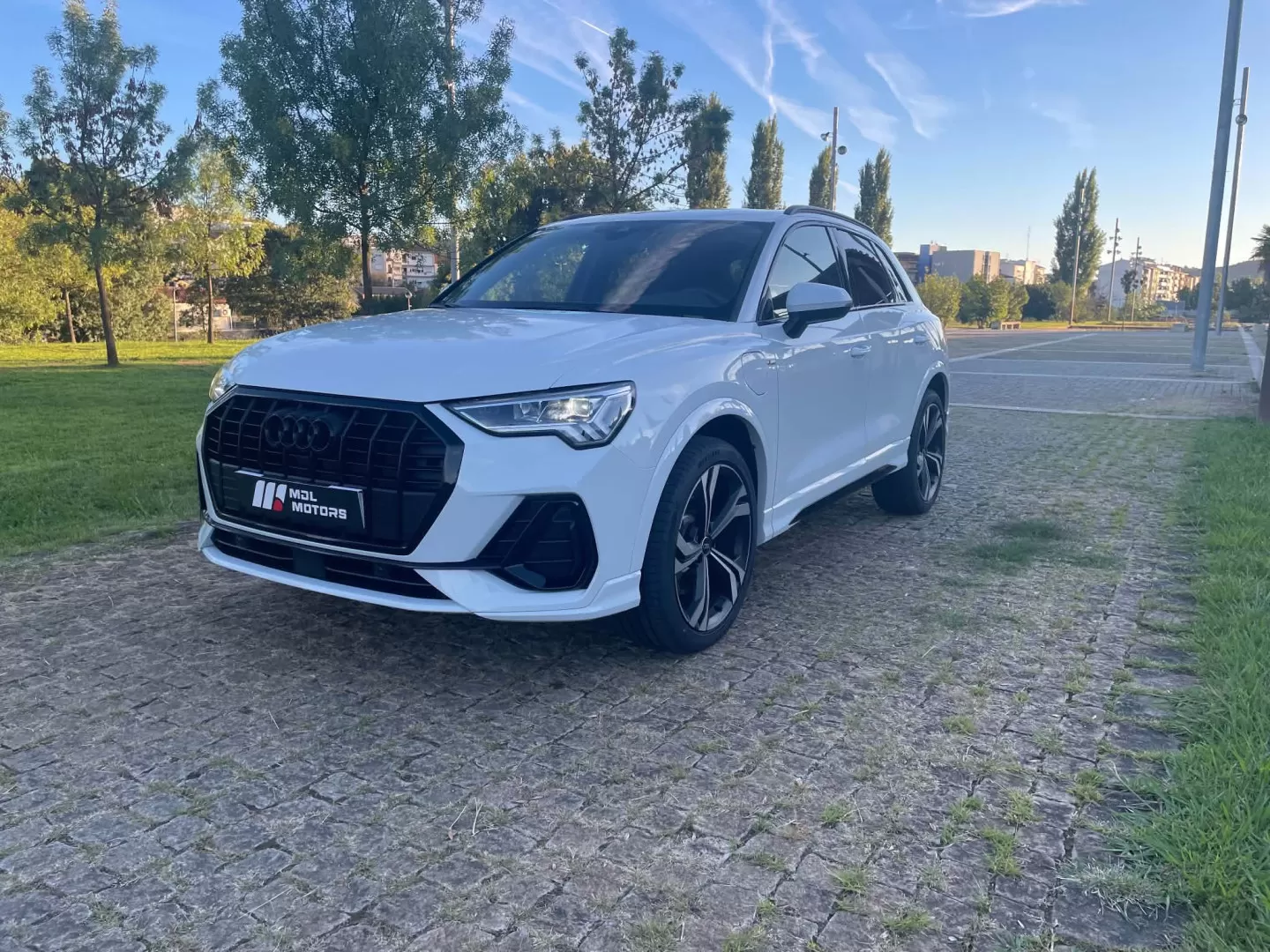 Audi Q3 e-hybrid S tronic