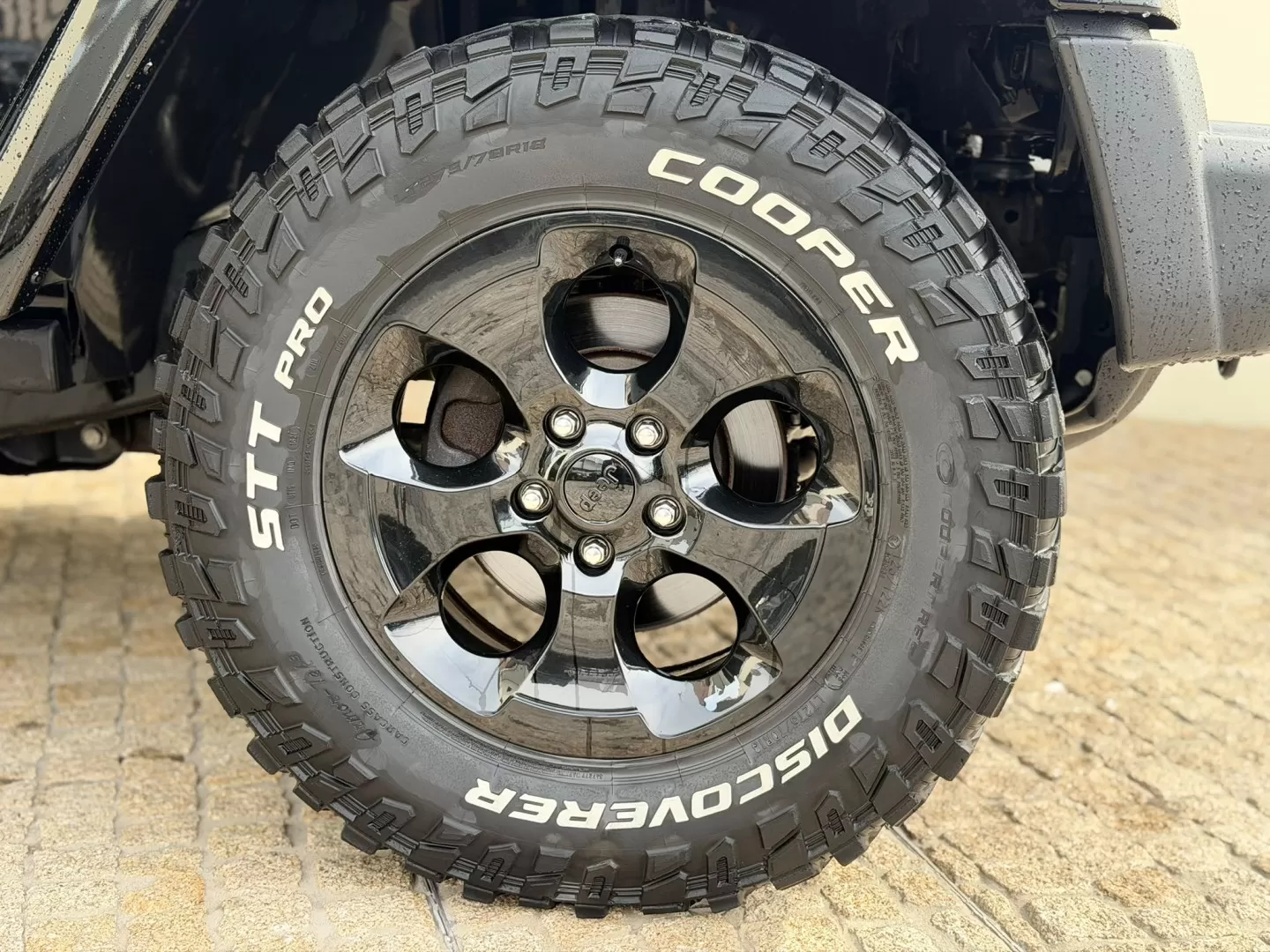 Jeep Wrangler Unlimited 2.8 CRD DPF Auto Rubicon - foto 5