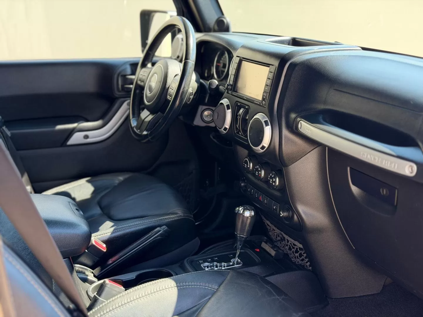 Jeep Wrangler Unlimited 2.8 CRD DPF Auto X - foto 6