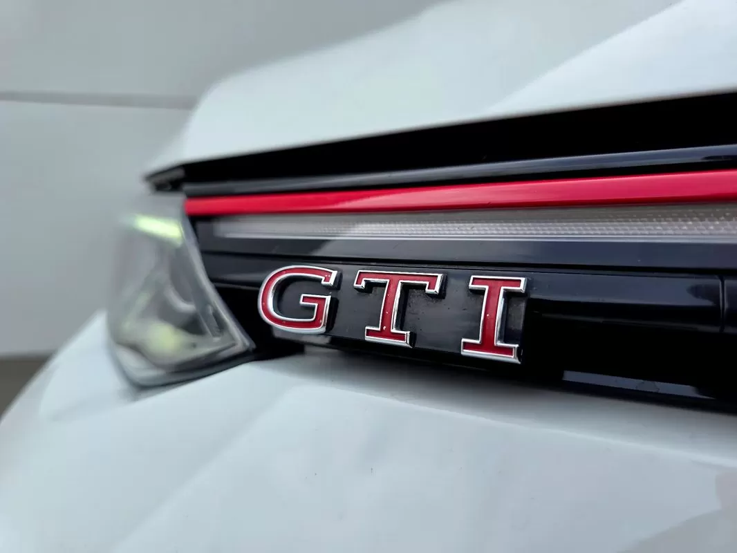 VW Golf 2.0 TSI GTI DSG - foto 5