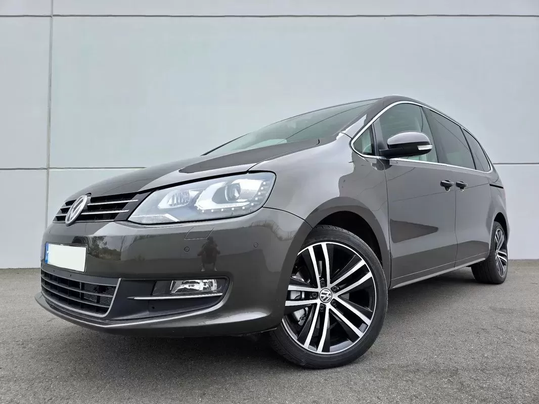 VW Sharan 2.0 TDI Highline DSG - foto 2