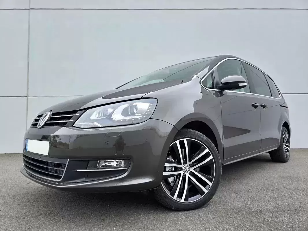 VW Sharan 2.0 TDI Highline DSG - foto 2