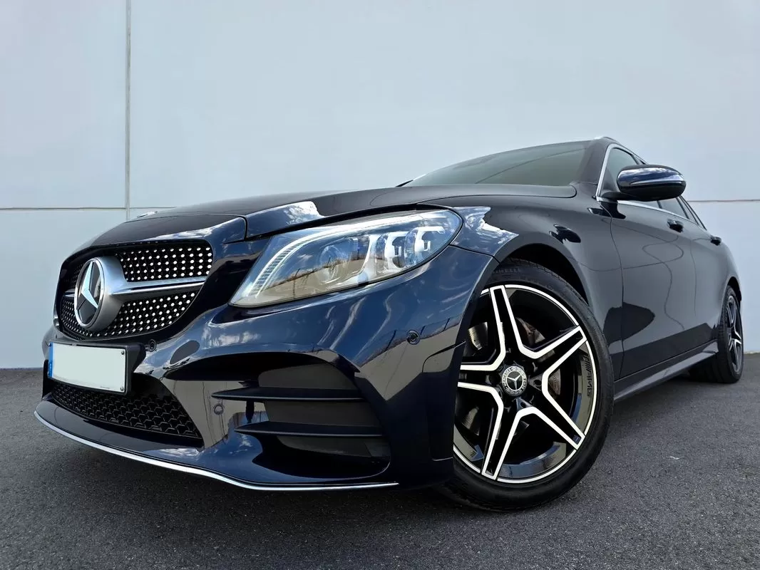 Mercedes-Benz C 220 d AMG Line - foto 2