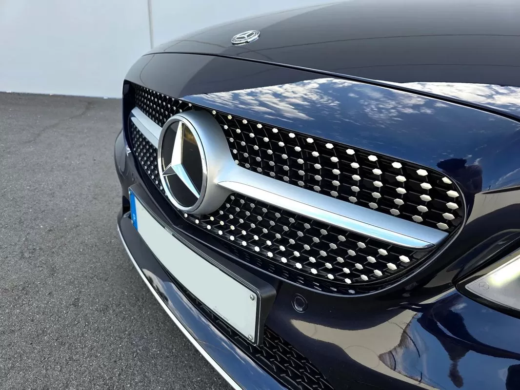 Mercedes-Benz C 220 d AMG Line - foto 3