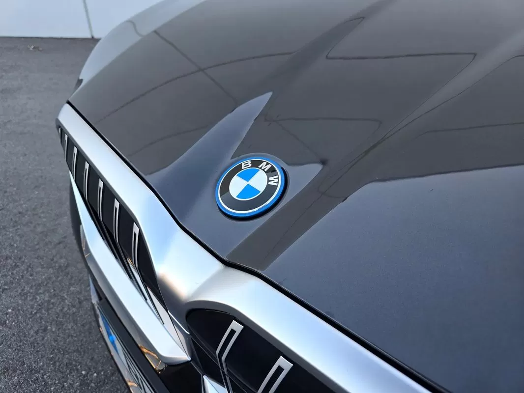 BMW i5 eDrive40 Pack Desportivo M - foto 4