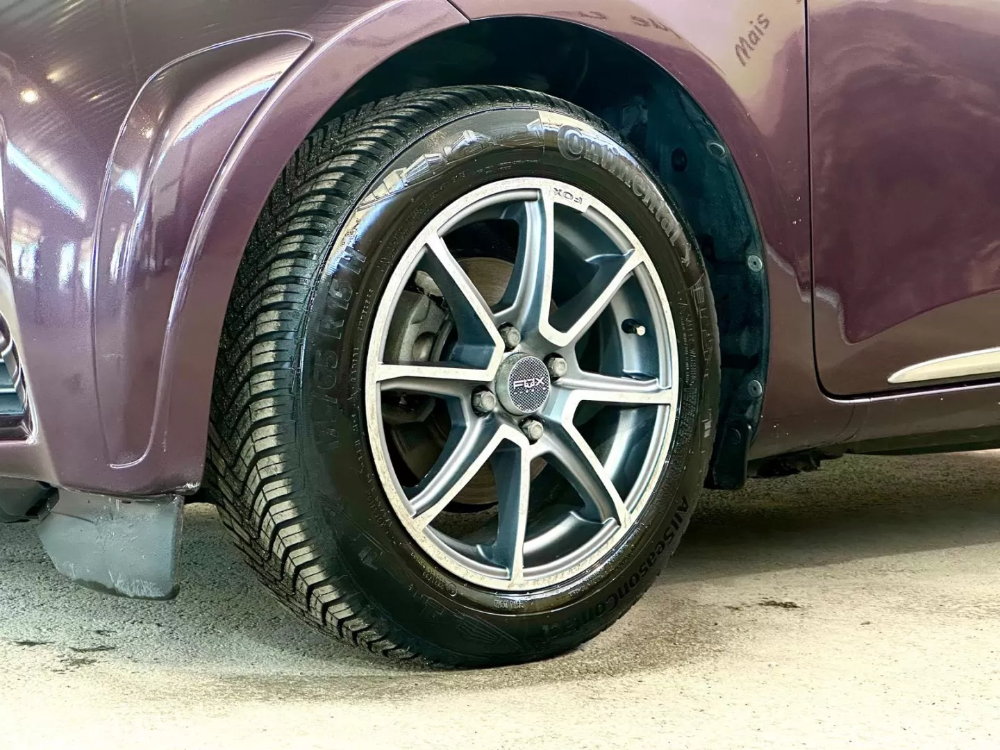 Toyota iQ 1.0 VVT-i Essential+AC - foto 2