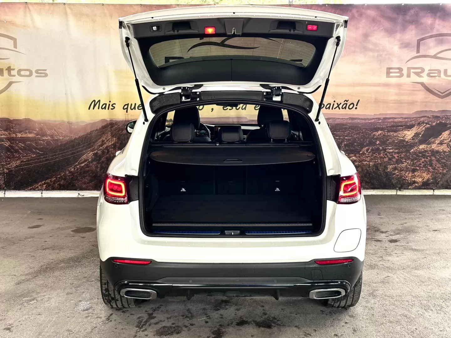 Mercedes-Benz GLC 300 de 4Matic 9G-TRONIC AMG Line - foto 8